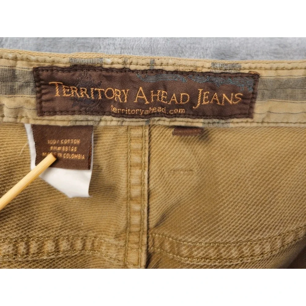 The Territory Ahead Mens 36x30 Flat Front Corduroy Pants Khaki 5 pocket